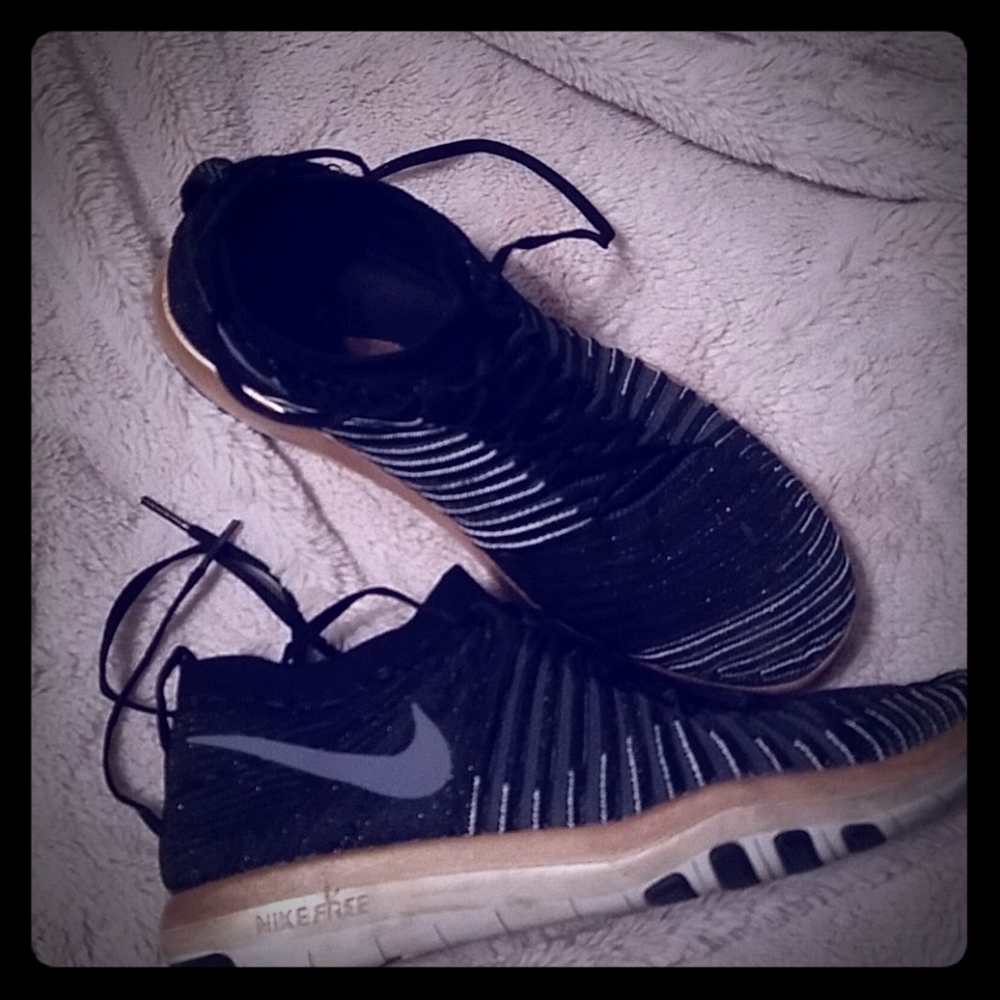 Nike Free Gold woven running shoes